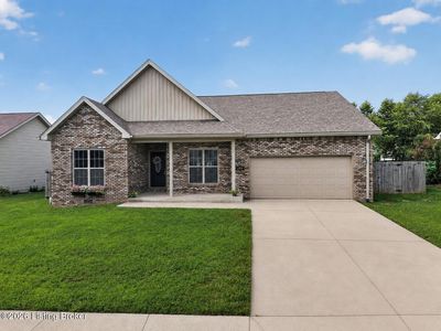 204 Robert East Ct