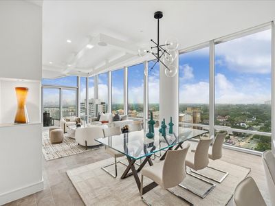2727 Kirby Dr APT 11D