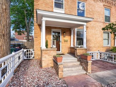 10 S Lincoln Street