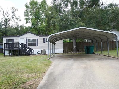 9533 Cypress Dr