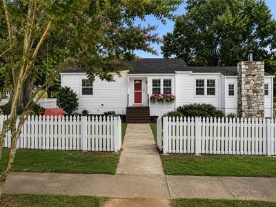 426 Freyer Dr NE