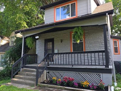657 Froome Ave
