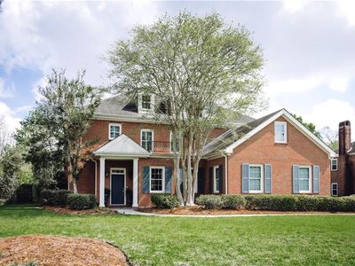 12 Grand Cypress Ct