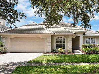 10606 Holly Crest Dr