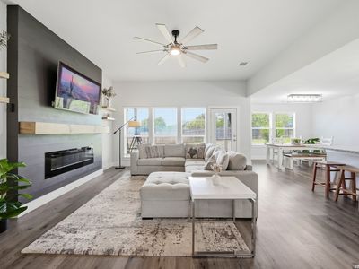 Property at 108 Warren Wallace, Blanco, TX