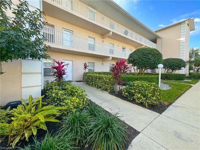 3250 Cypress Glen WAY #424
