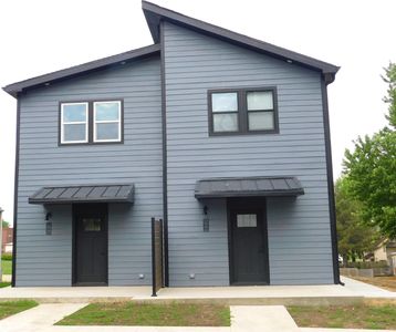 111 Center St