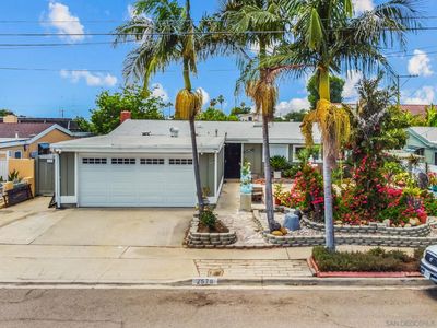 2578 Moonstone Dr