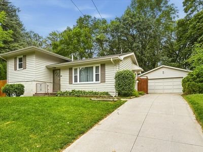 53 Skyview Dr
