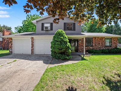 1870 W Packard Dr