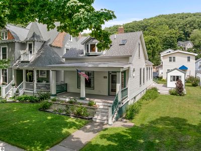 315 Forest Ave