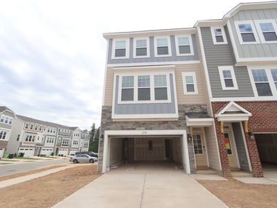 2701 Hunter Woods Dr