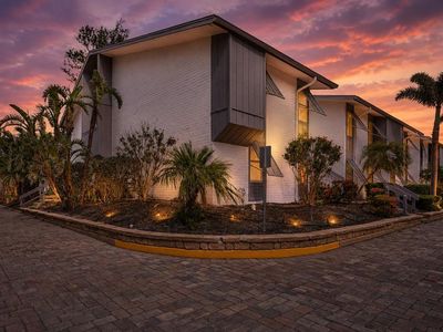 1141 W PEPPERTREE DRIVE #1141