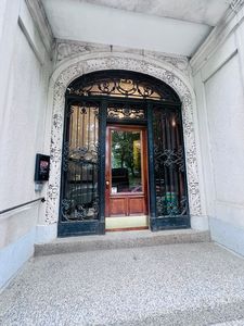 52 Charlesgate E APT 160