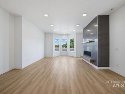 55 E State St Unit 202