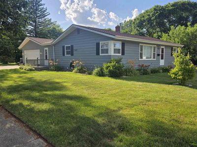 1203 North Sumac Drive