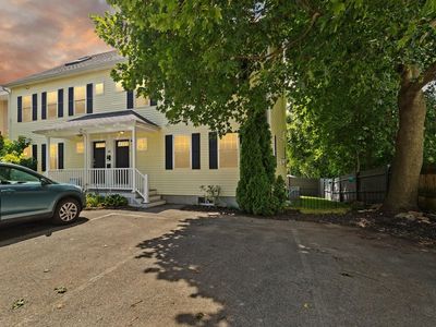 142 Bridge St #1