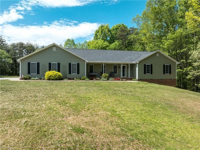 8607 Boones Landing Dr