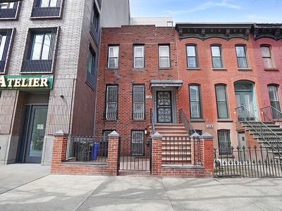 120 4th Ave