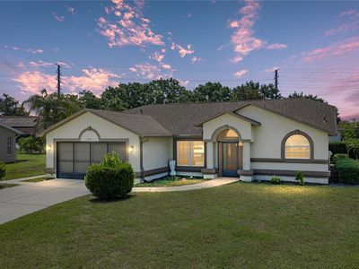 6232 Huntington Dr