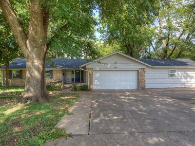 11448 S 82nd East Ave