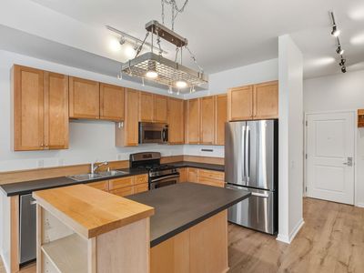209 8th St E APT 308