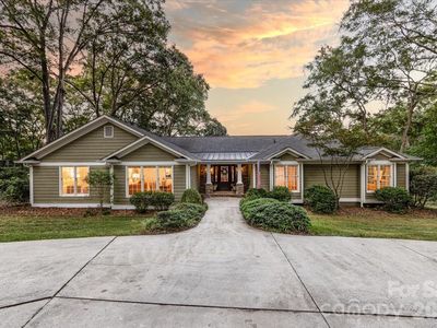 5400 McAlpine Farm Rd