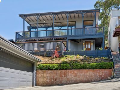 7 Knickerbocker Ln