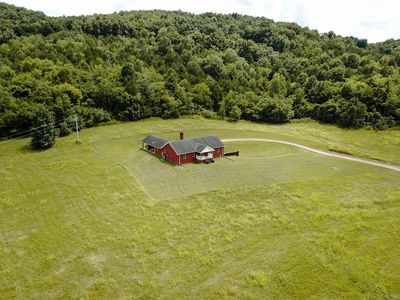 115 Thompson Hollow Rd