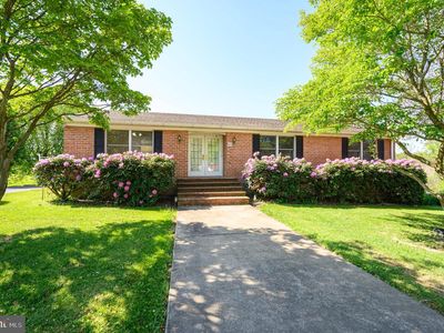 63 Brentwood Ct