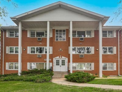 245 Country Club DRIVE #2D