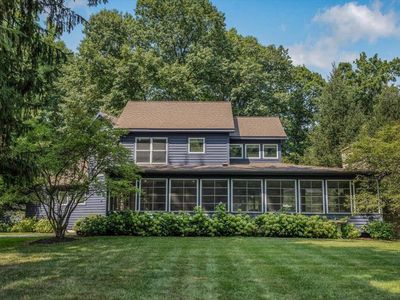 8773 Elm Valley Rd