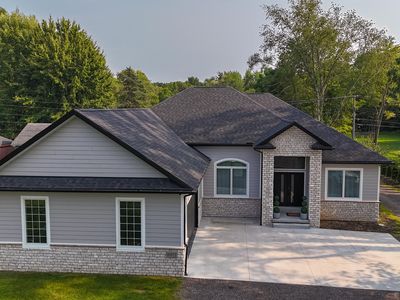 49953 W Huron River Dr