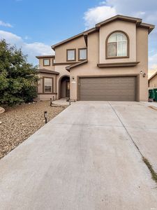 4633 N Homestretch Rd