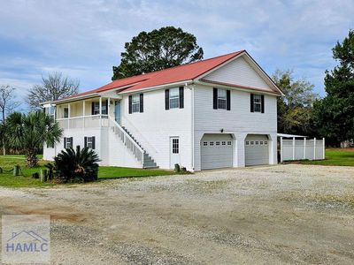 387 River Rd