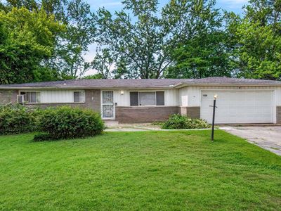 2612 Oakwood Dr