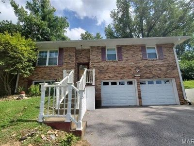 104 Pyramid Dr