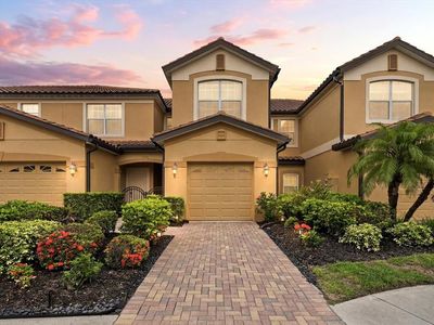 Property at 8137 Miramar Way, Lakewood Ranch, FL
