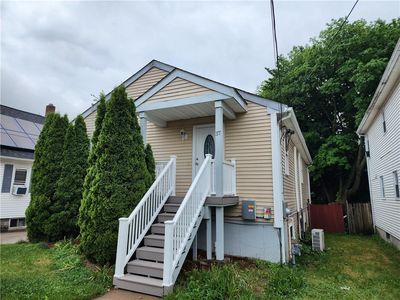 37 Mercy St