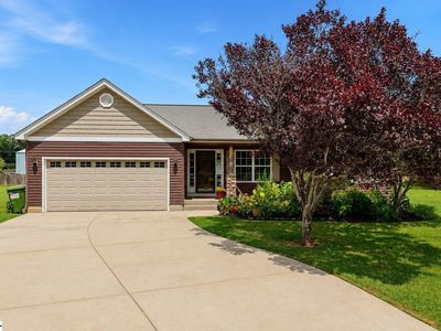 8 Gladwin Ct