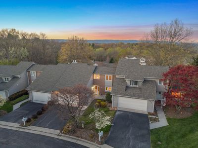 205 Woods Edge Ct