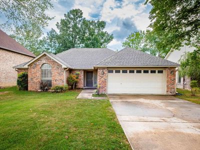 210 Chantilly Cir