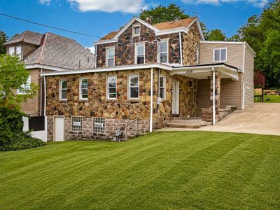 1235 Dagmar Ave