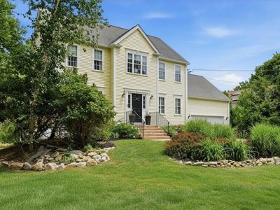 37 Sylvia St
