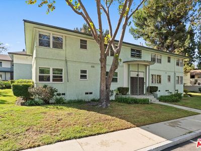5829 Bowcroft St Unit 4