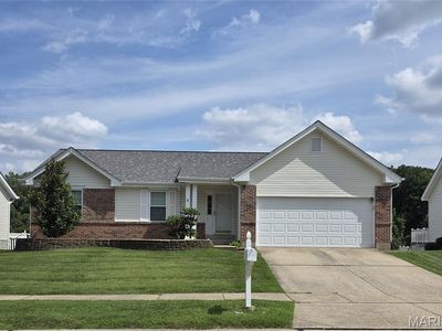 638 Oak Springs Trail Dr