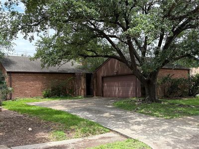 2314 Gray Falls Dr