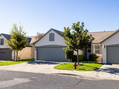 1036 Edinburgh Dr