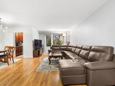 4705 Henry Hudson Pkwy #3D