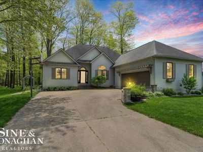 903 Joanwood Dr